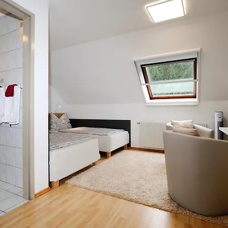 Apartment U In Bad Gams *